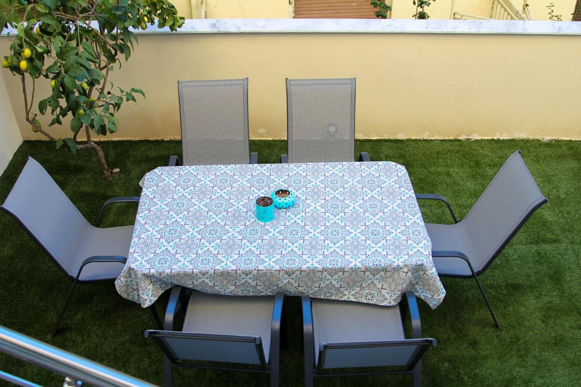 Secret Garden Guesthouse Kavála Exterior photo